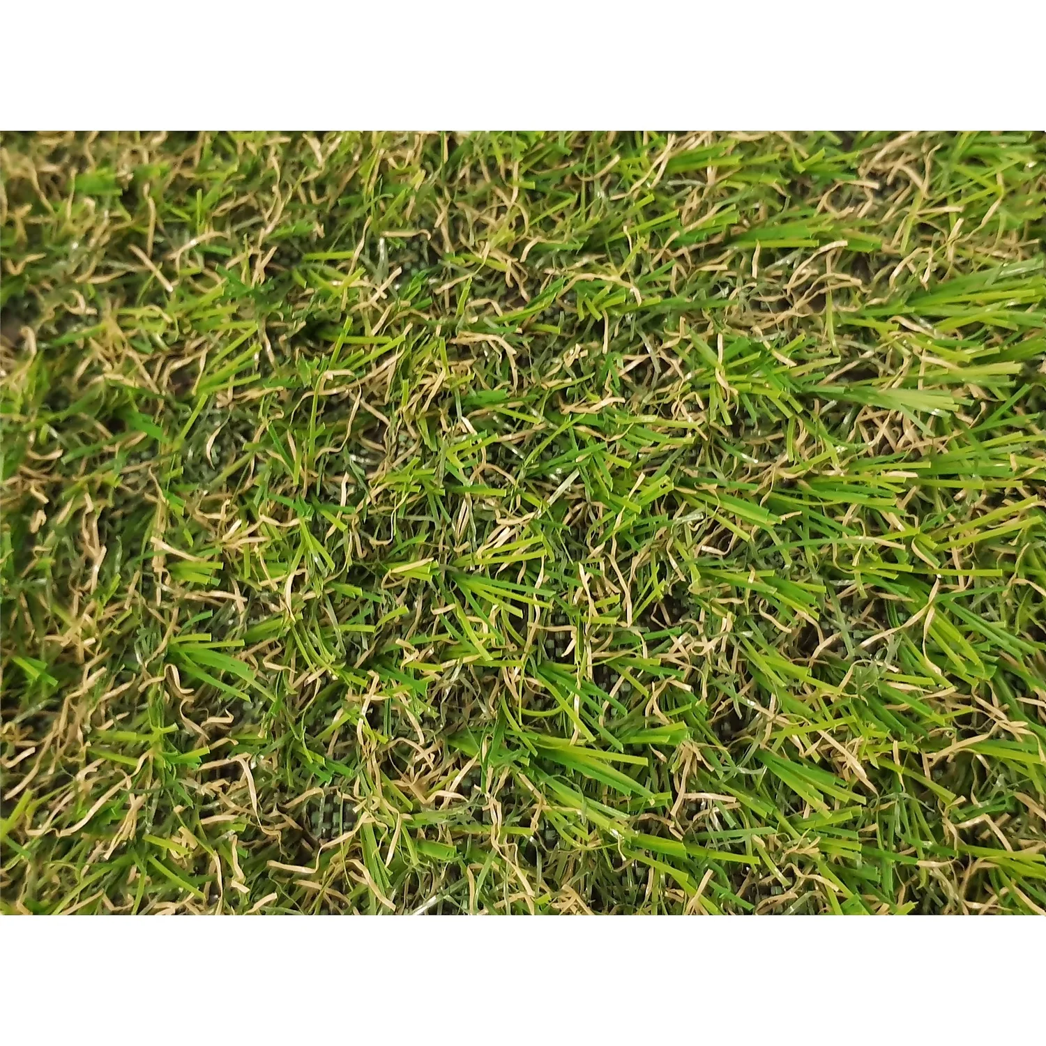Nomow 20mm Meadow Grass Artificial Grass Roll - 2m Width 3 Nomow 20mm Meadow Grass Artificial Grass Roll - 2m Width - Image 3