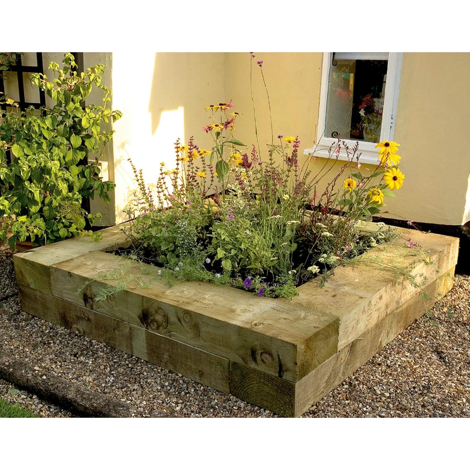 Metsa Wood Green Softwood Sleeper - 2.4m X 200 X 100mm 1 Metsa Wood Green Softwood Sleeper - 2.4m X 200 X 100mm