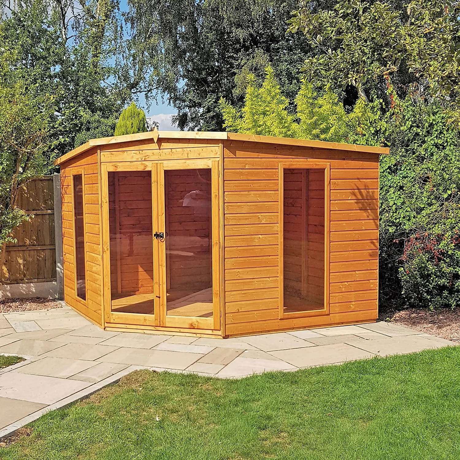 Shire 10 X 10ft Barclay Summerhouse 7 Shire 10 X 10ft Barclay Summerhouse - Image 7