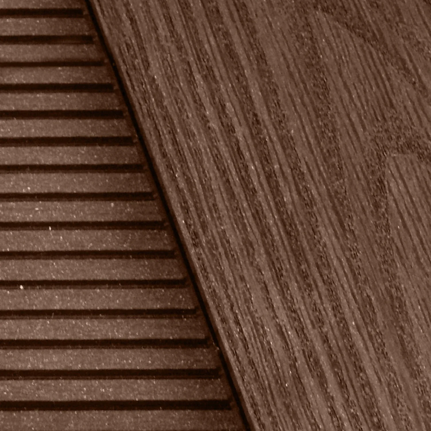 Victoria Composite Decking Castle Groove 40 Pack Redwood - 20.16 M2 4 Victoria Composite Decking Castle Groove 40 Pack Redwood - 20.16 M2 - Image 4