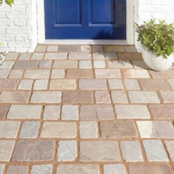 Stylish Stone Tumbled Cobble Set 100 X 100mm - Sycamore